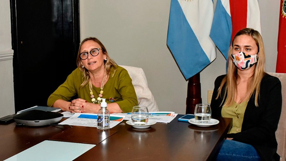 Charla sobre políticas y acciones preventivas del abuso sexual en clubes.