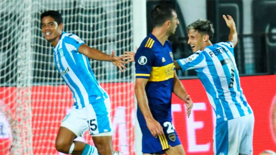 Racing venció a Boca y se quedó con el duelo de ida.