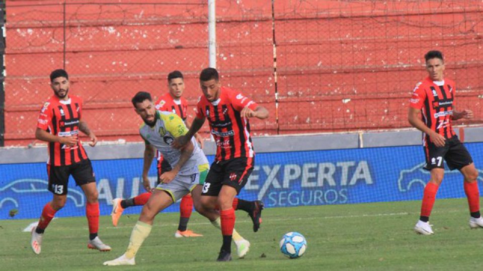 El Rojinegro sigue sin poder sumar de a tres en la Copa Diego Maradona.