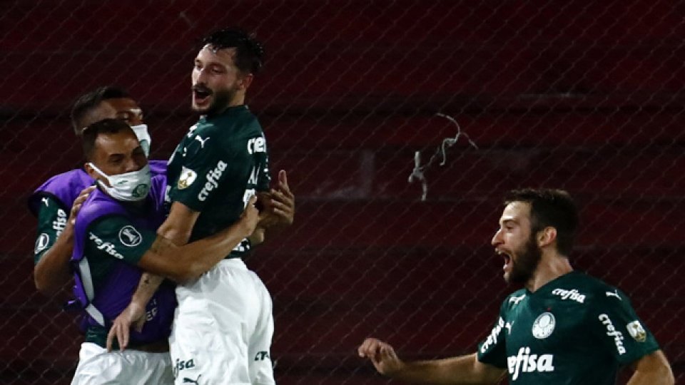 El Millonario no pudo ante el Verdao y cayó por goleada.