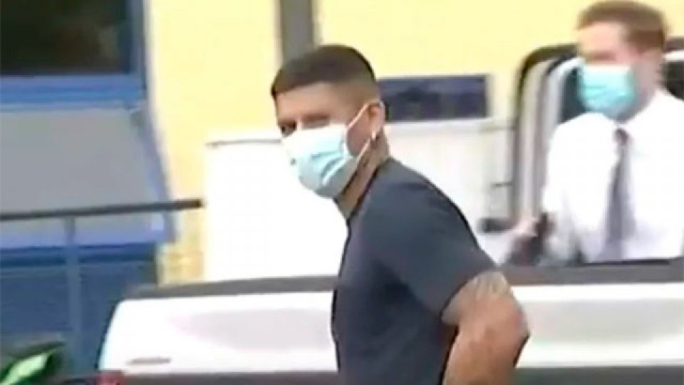 Marcos Rojo realiza la revisión médica y por la tarde firmará su contrato.