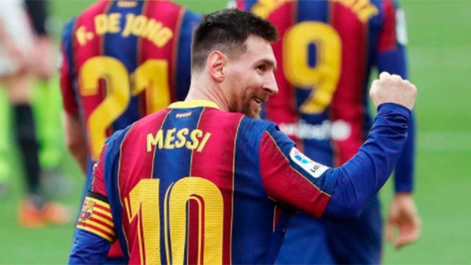 Barcelona, con Lionel Messi, enfrenta al Real Madrid en el clásico de España.