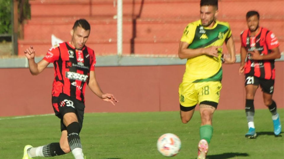 Patrón festejó por primera vez en el torneo. (Foto: Prensa Patronato)
