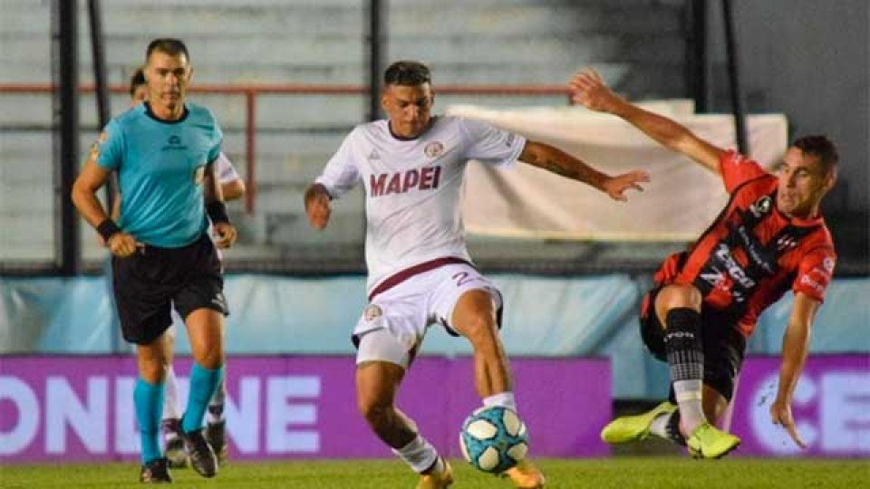 Patronato eliminó por penales a Lanús.