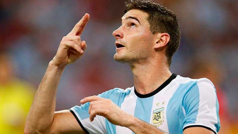 Selección Argentina: Lucas Alario se lesionó y es baja para la Copa América.