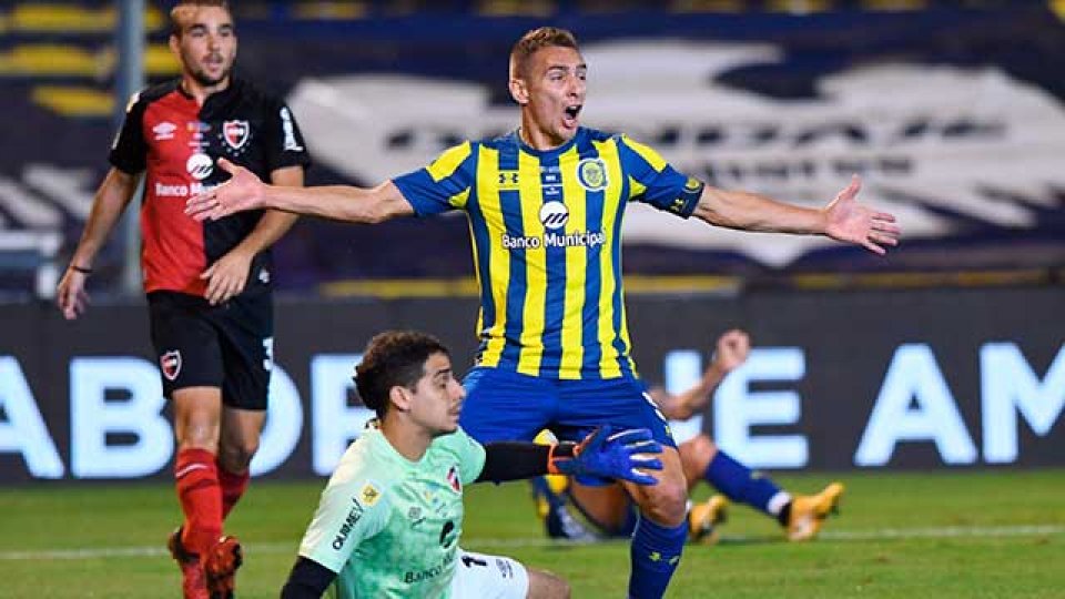 El Canalla se impuso por 3 a 0 en el Gigante de Arroyito.