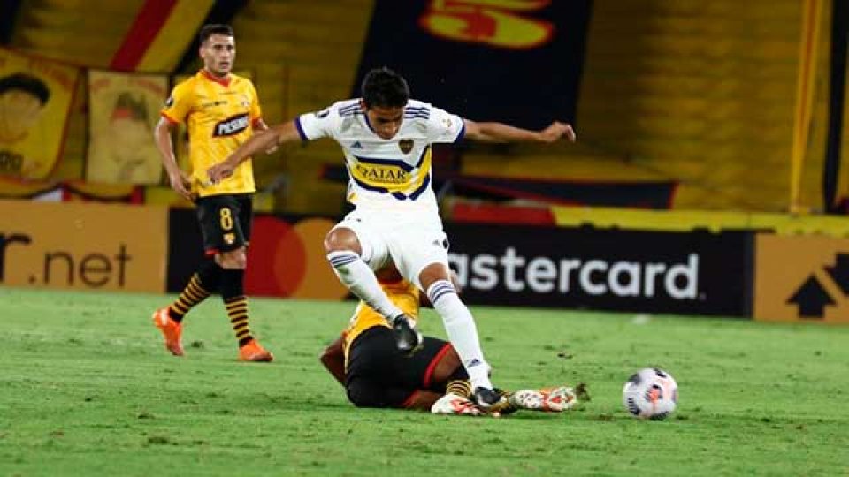 Boca no hizo pie en Guayaquil y cayó 1-0 ante Barcelona.