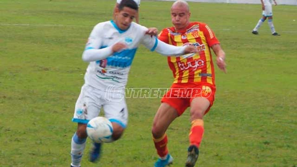 El Lobo cayó ante Sarmiento. (Foto: Entretiempo-Resistencia)