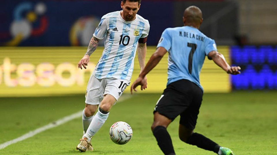 El brillante partido de Messi en la Selección: marcó la diferencia ante Uruguay.