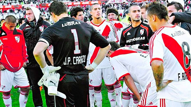 Se Cumplen Diez Años Del Histórico Descenso De River A La B Nacional ...