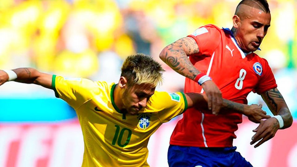 Brasil enfrenta a Chile, que buscará sorprender.