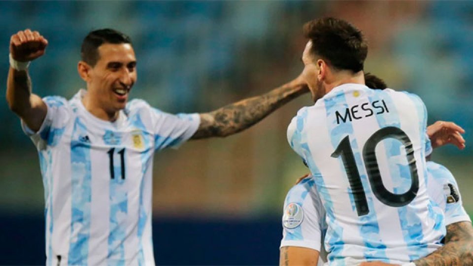 Argentina irá el martes contra los colombianos.