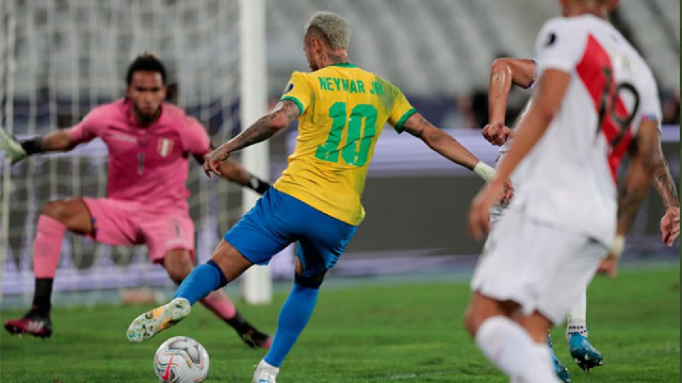 Brasil derrotó 1-0 a Perú y se acerca a la final de la Copa América 2021.