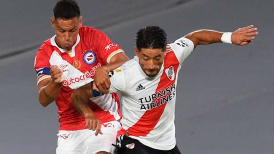 River recibe a Argentinos Juniors por la ida de los octavos de final.