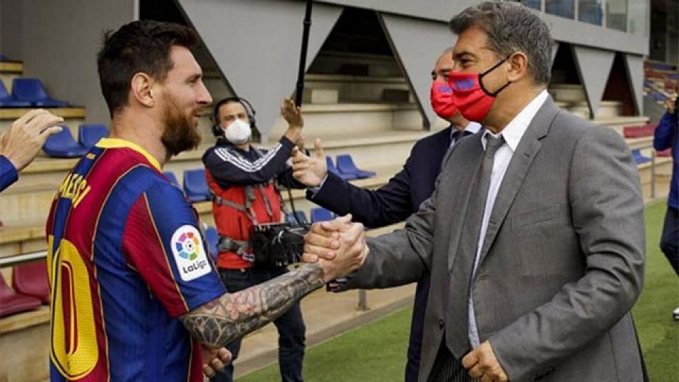 El presidente del Barcelona descarta un eventual regreso de Messi.