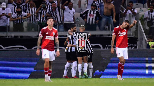 River cayó por goleada ante Mineiro y quedó eliminado de la Copa Libertadores.