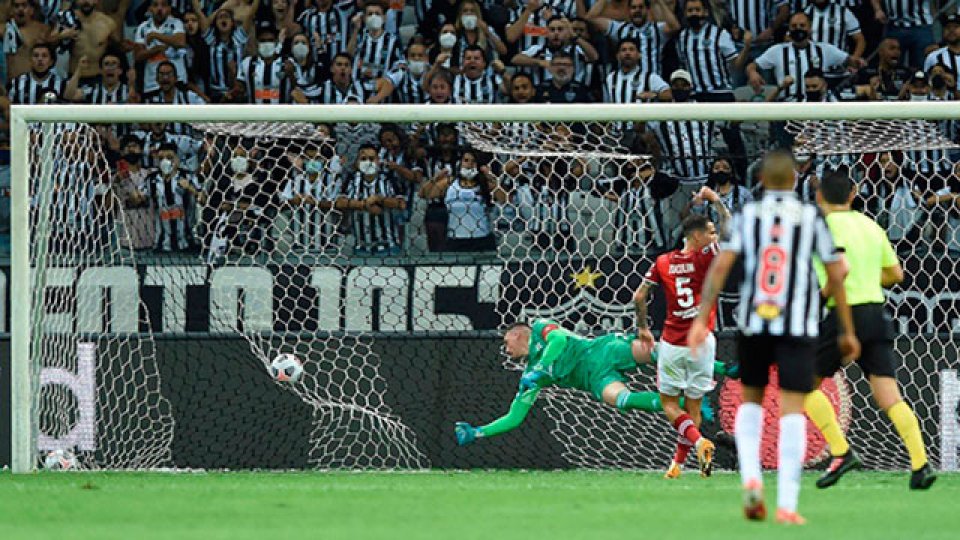 River cayó por goleada ante Mineiro y quedó eliminado de la Copa Libertadores.