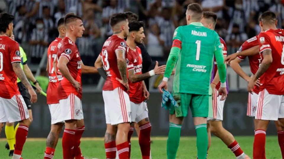 River cayó por goleada ante Mineiro y quedó eliminado de la Copa Libertadores.