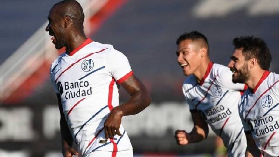 El Ciclón se recuperó justo cunado su técnico lo necesitaba y goleó al Patrón.