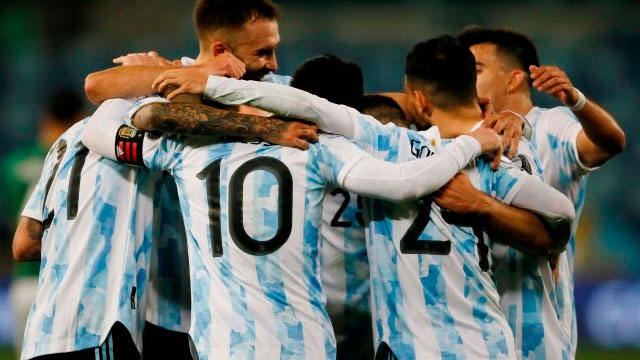 Argentina enfrenta este jueves a Paraguay, en Asunción.