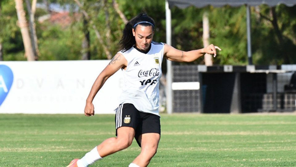 Yael Oviedo anunció su retiro del fútbol.