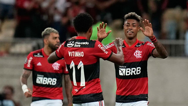 Flamengo le ganó a Barcelona, por una de las semis de la Copa Libertadores.