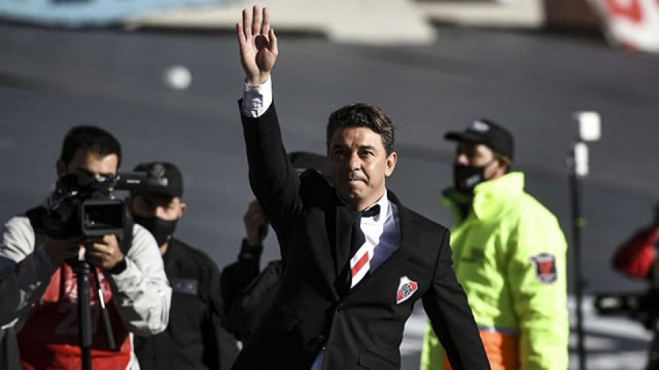 La corbata de Marcelo Gallardo en River-Boca.