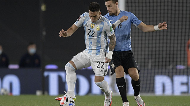 Argentina goleó a Uruguay y dio otro paso hacia el Mundial de Qatar 2022.