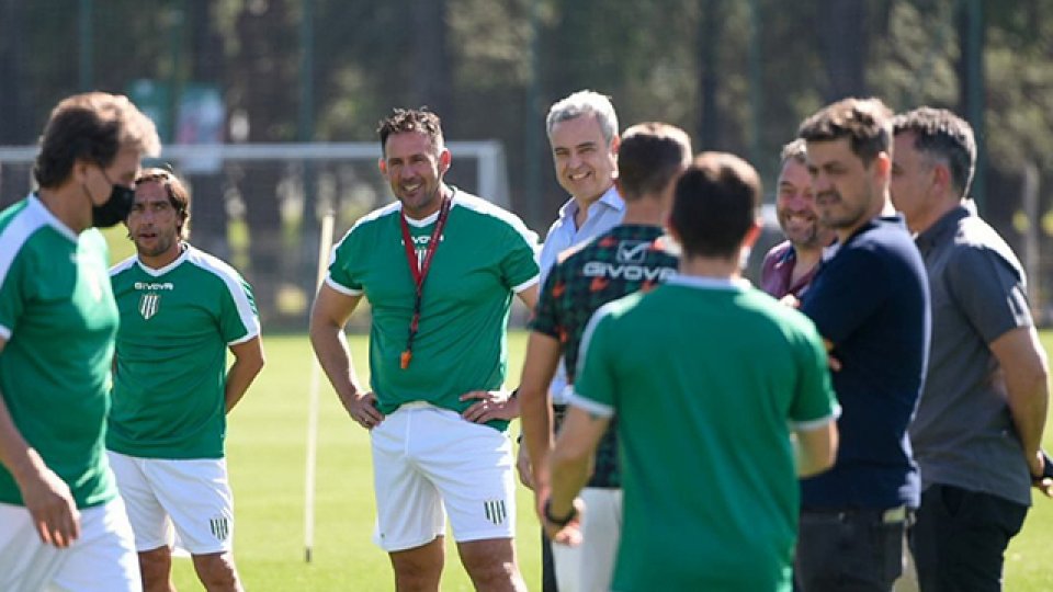 Diego Dabove comenzó su ciclo al frente de Banfield.