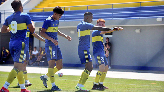 Villa y Salvio jugaron en la reserva de Boca.