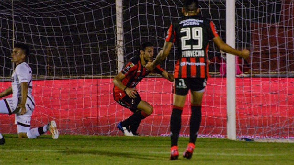 Sosa Sánchez marcó el tercero del Rojinegro. (Prensa Patronato)