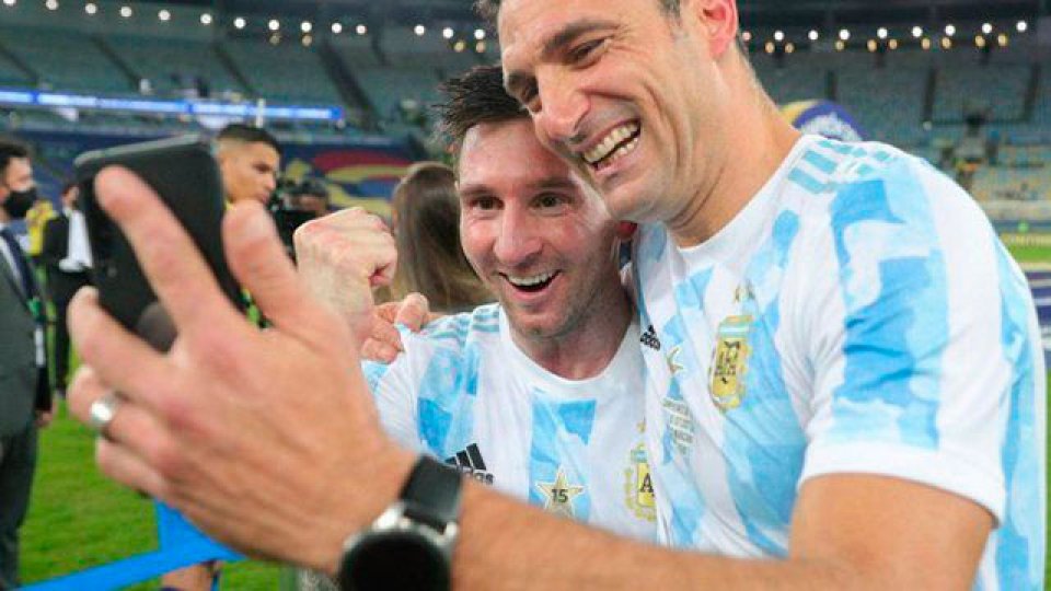 Messi y Scaloni, nominados al premio The Best que otorga la FIFA.