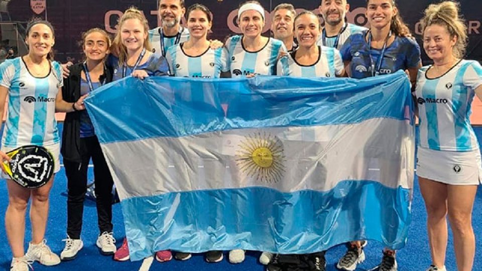 Argentina no pudo con España en la final, tanto en damas, como caballeros.