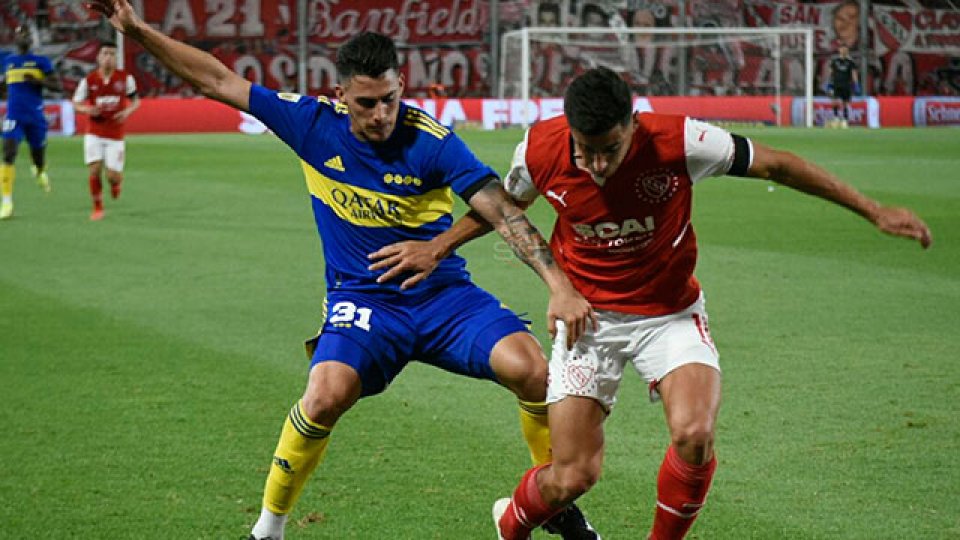 Independiente le ganó a Boca y lo alejó de la lucha por la Copa Libertadores.