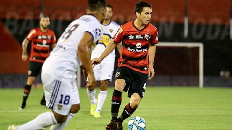 Boca recibirá este martes a Newells tras la reprogramación.