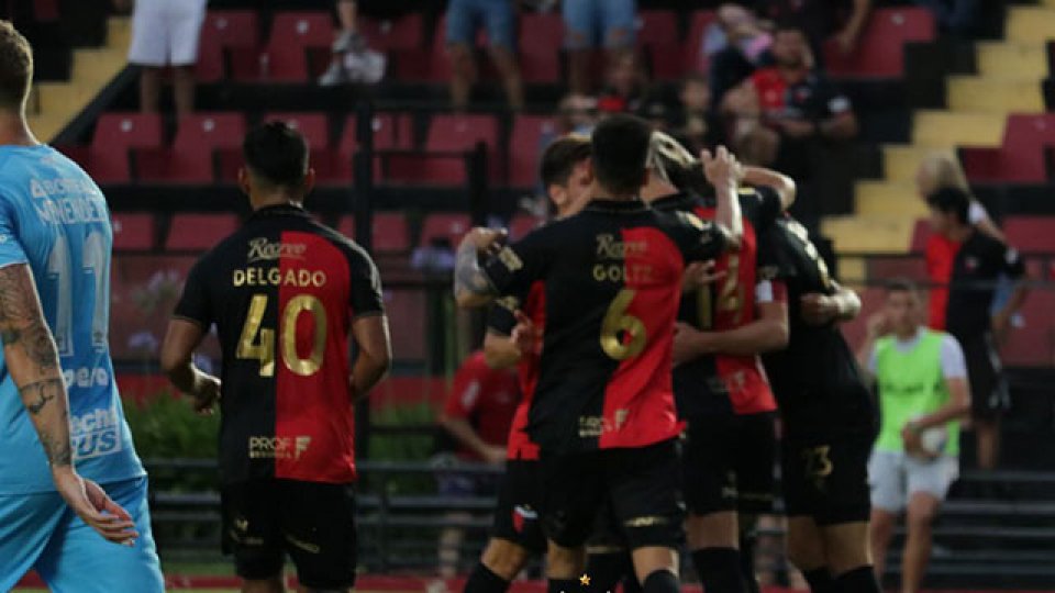 El Sabalero venció 3-0 al Decano. (Foto: Prensa Colón)
