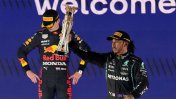 Hamilton ganó en Arabia Saudita e igualó a Verstappen a falta de una carrera