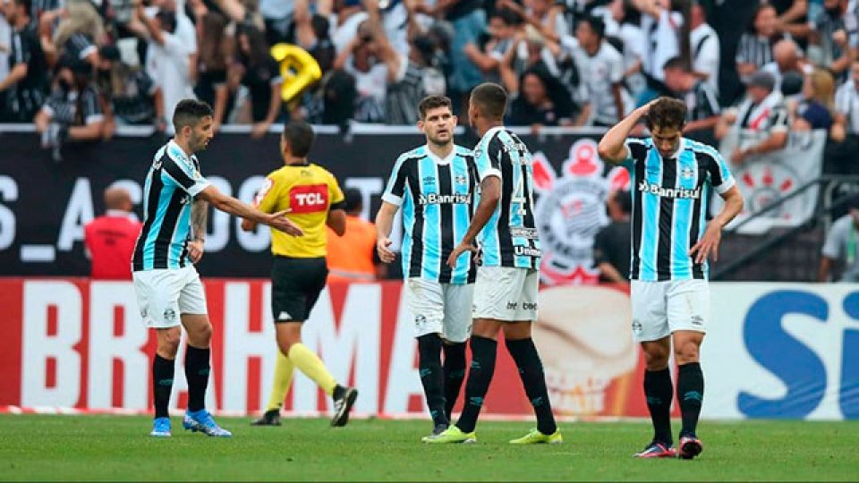 Bomba en el fútbol brasileño: Gremio descendió a la Segunda División.