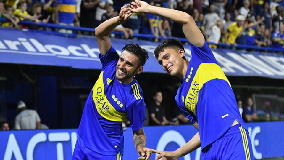 En una noche histórica y a puro festejo, Boca apabulló a Central Córdoba.