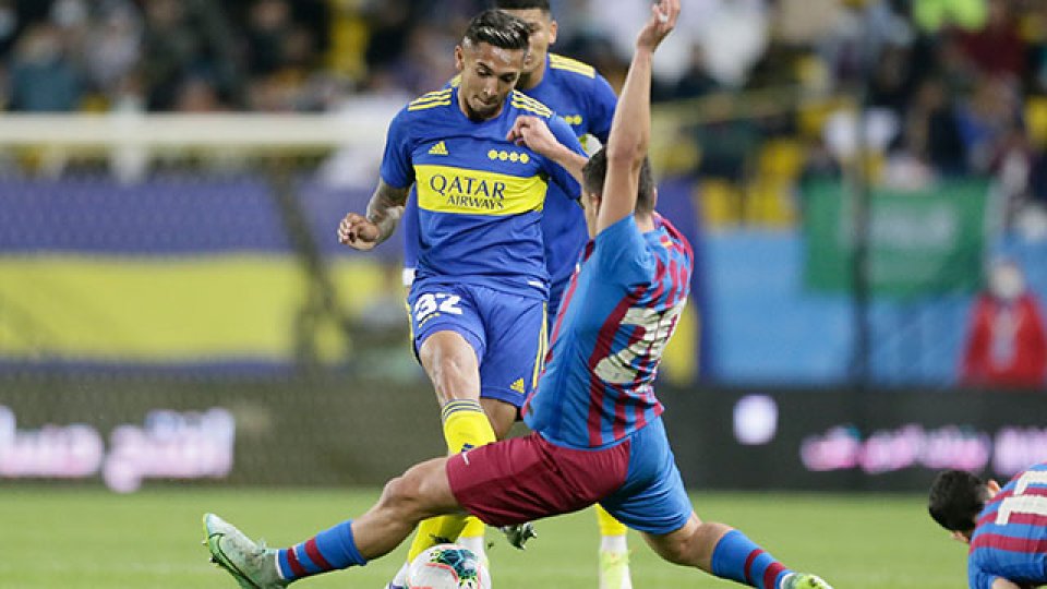 Boca venció a Barcelona por penales y se quedó con la Maradona Cup.