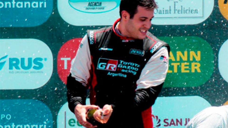 Diego Azar se consagró campeón del Top Race en Concepción del Uruguay.