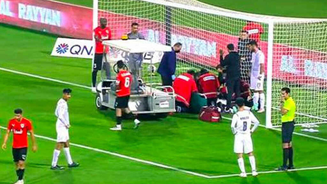 Un jugador se desplomó durante un partido en Qatar.
