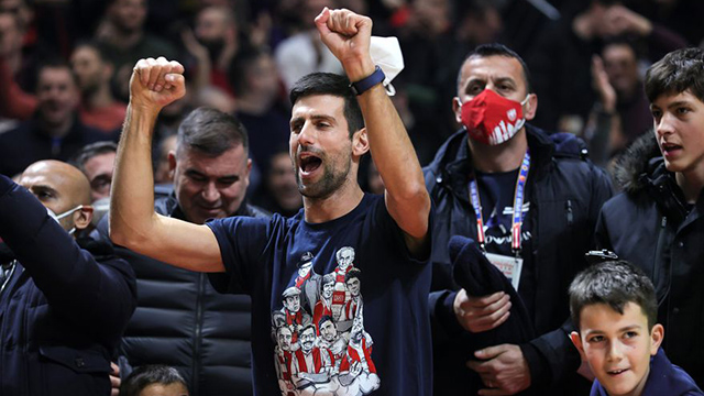 Djokovic en reuniones cuando según sus abogados tenía coronavirus.