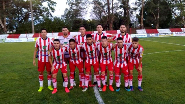 Regional Amateur: Atlético Paraná ganó en Concordia y sacó ventaja en la semifinal de ida