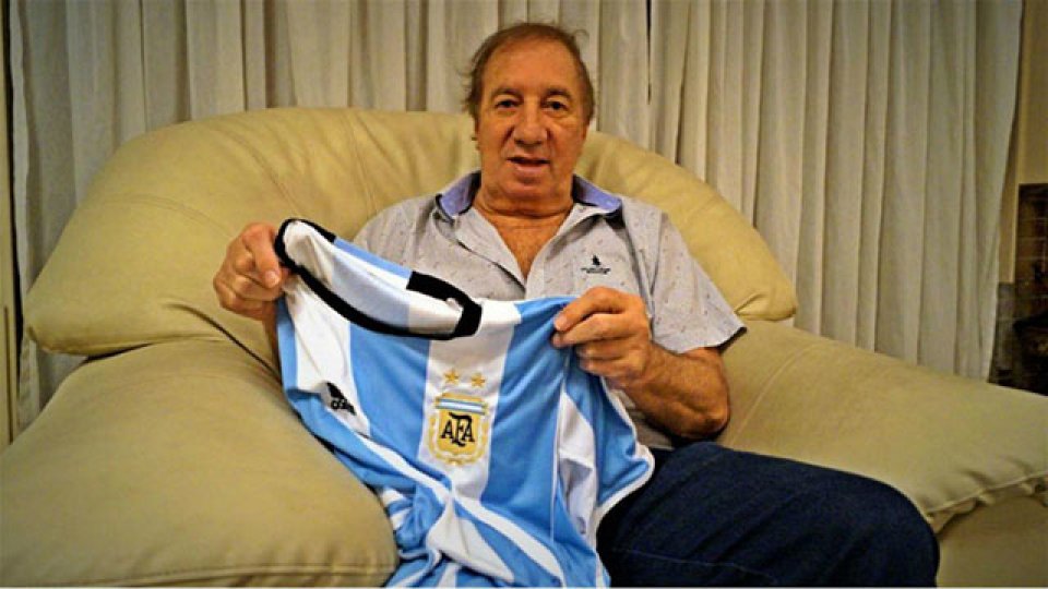 Carlos Bilardo cumplió 84 años y el mundo del fútbol lo saludó.