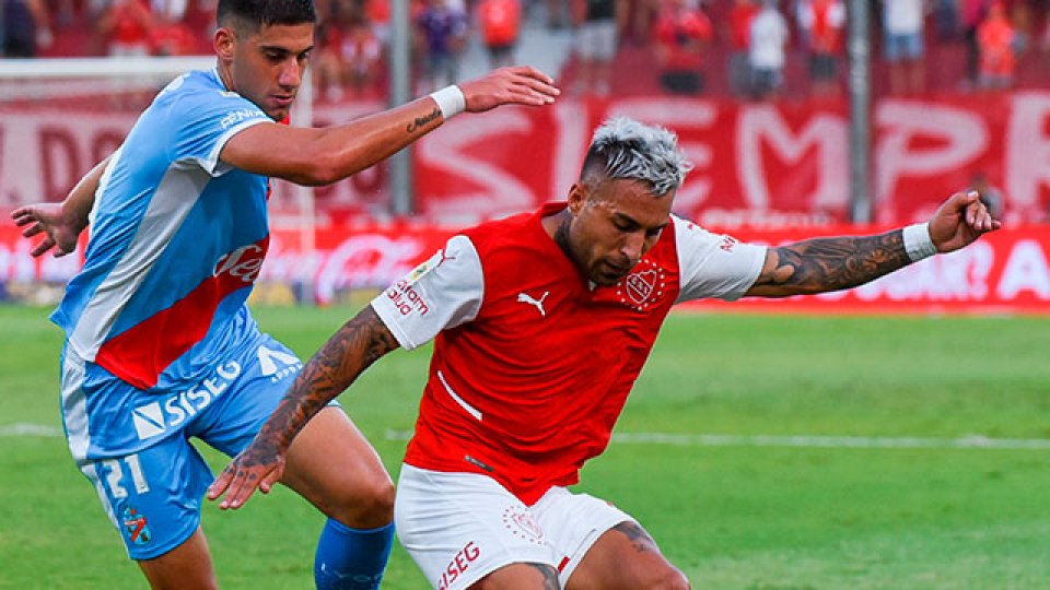 Independiente le ganó a Arsenal y festejó por primera vez en la Copa de ...