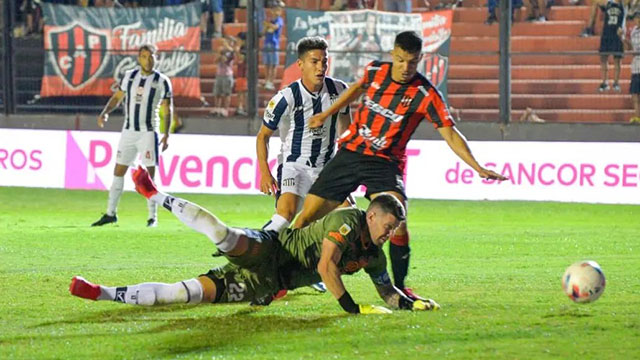 El Rojinegro empató sin goles ante Talleres. (Prensa Patronato).