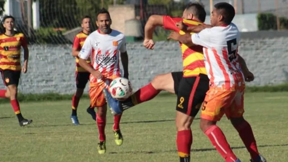 Neuquén va por la heroica en Concordia. (Foto: Minuto a Minuto)