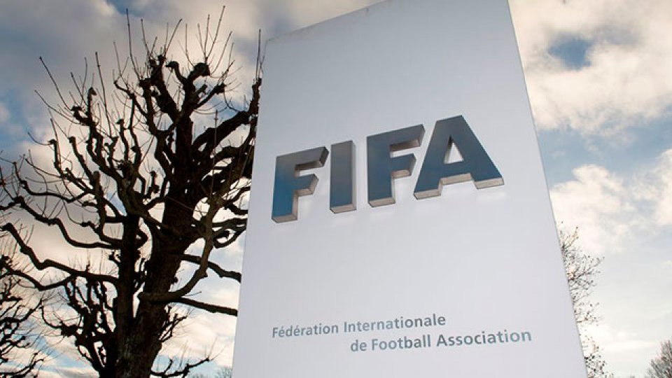 FIFA anunció la suspensión de Rusia y podría quedar afuera del Mundial de Qatar.