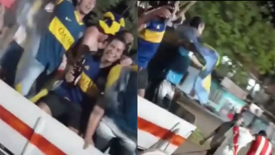 Hinchas de River debieron tirar una carreta llena de fanáticos de Boca.